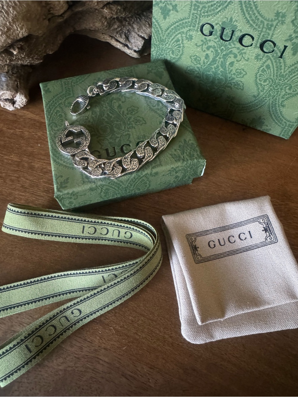 Gucci Silver-Tone Engraved Link Bracelet - Picture 3 of 12